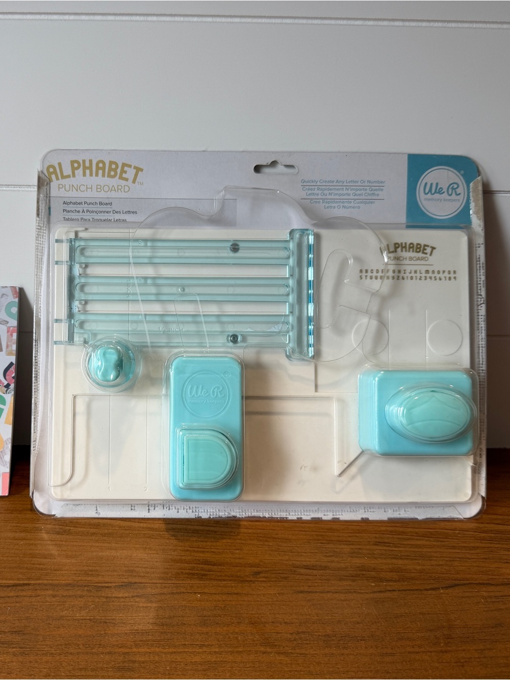 We R Memory Keepers Alphabet Punch Board 660889 + Instructions